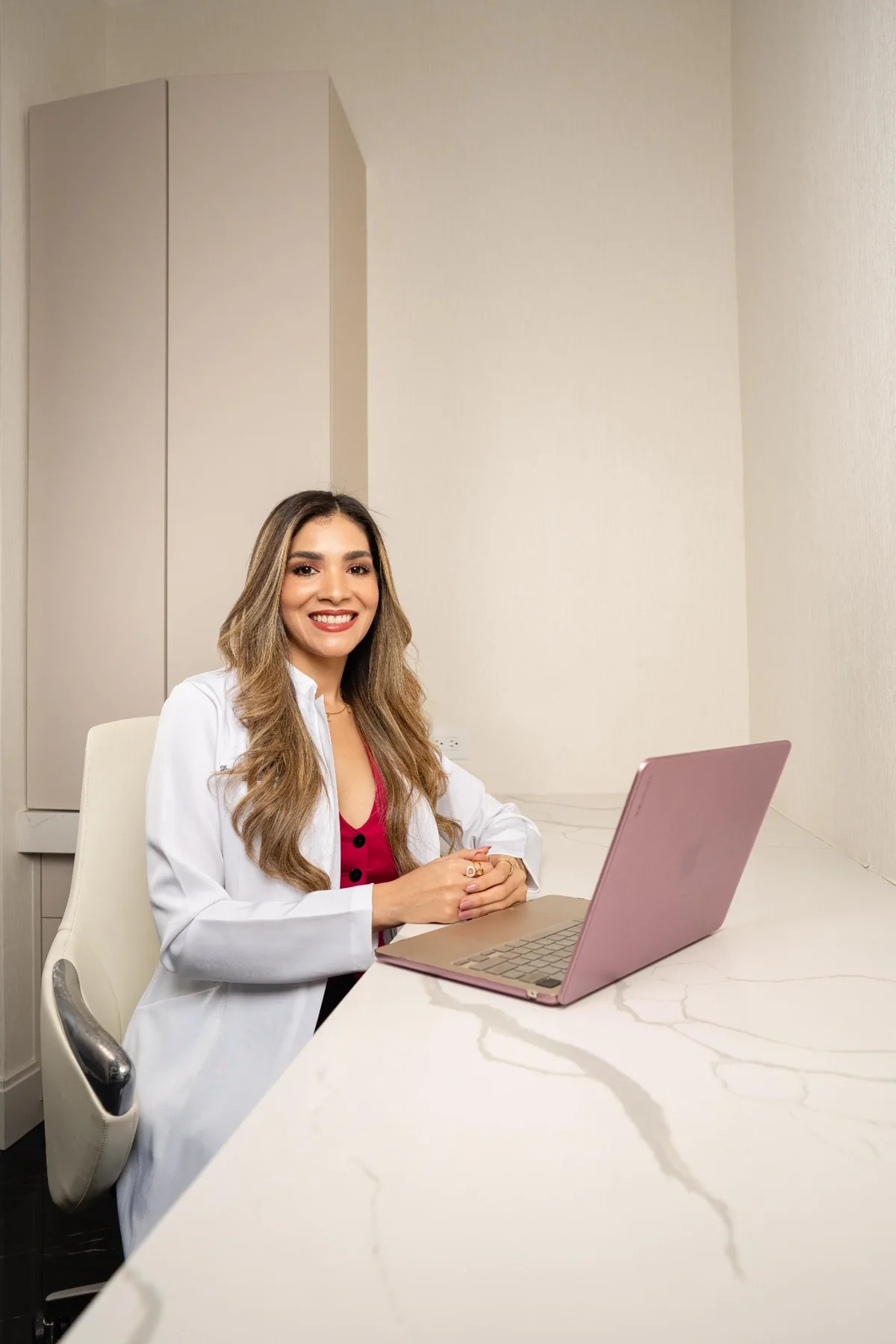 Hair loss in Panama: dermatologic evaluation and hair-focused guidance